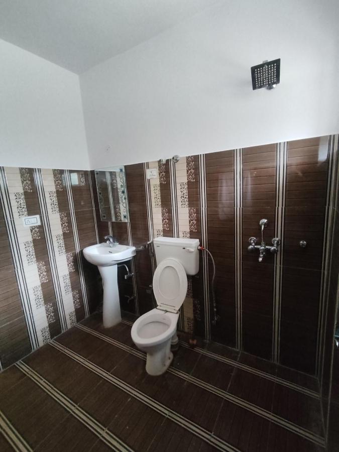Streamlet Homestay Leh Esterno foto